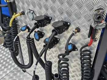 G500 A 6x2*4 / LIFTSTEERING AXLE / HYDRAULIC